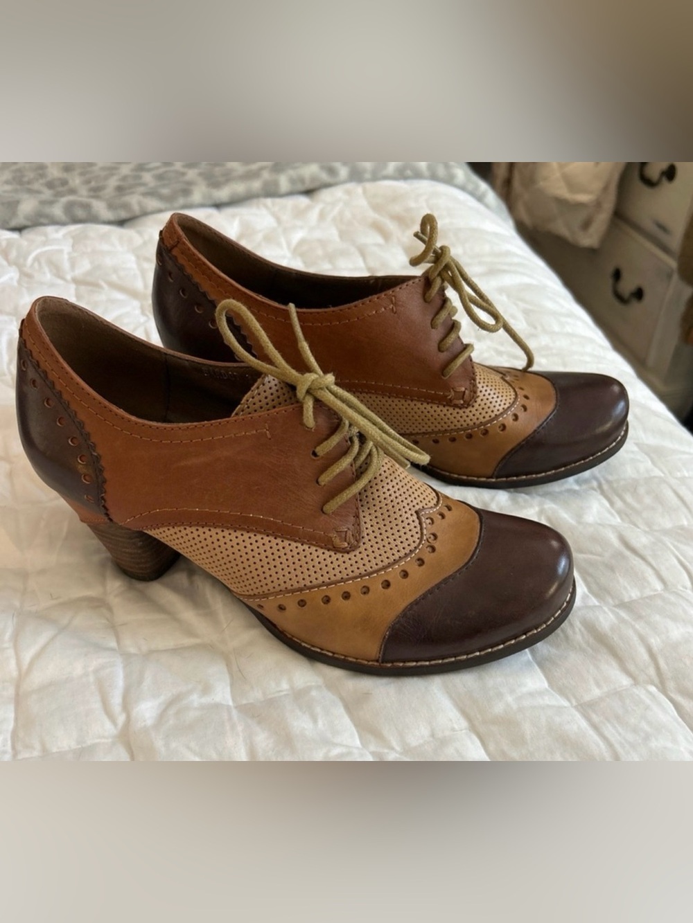 Spring Step L'ARTISTE BARDOT SHOES Brown Cream Color - Sz 7- $150 retail - Picture 2 of 8